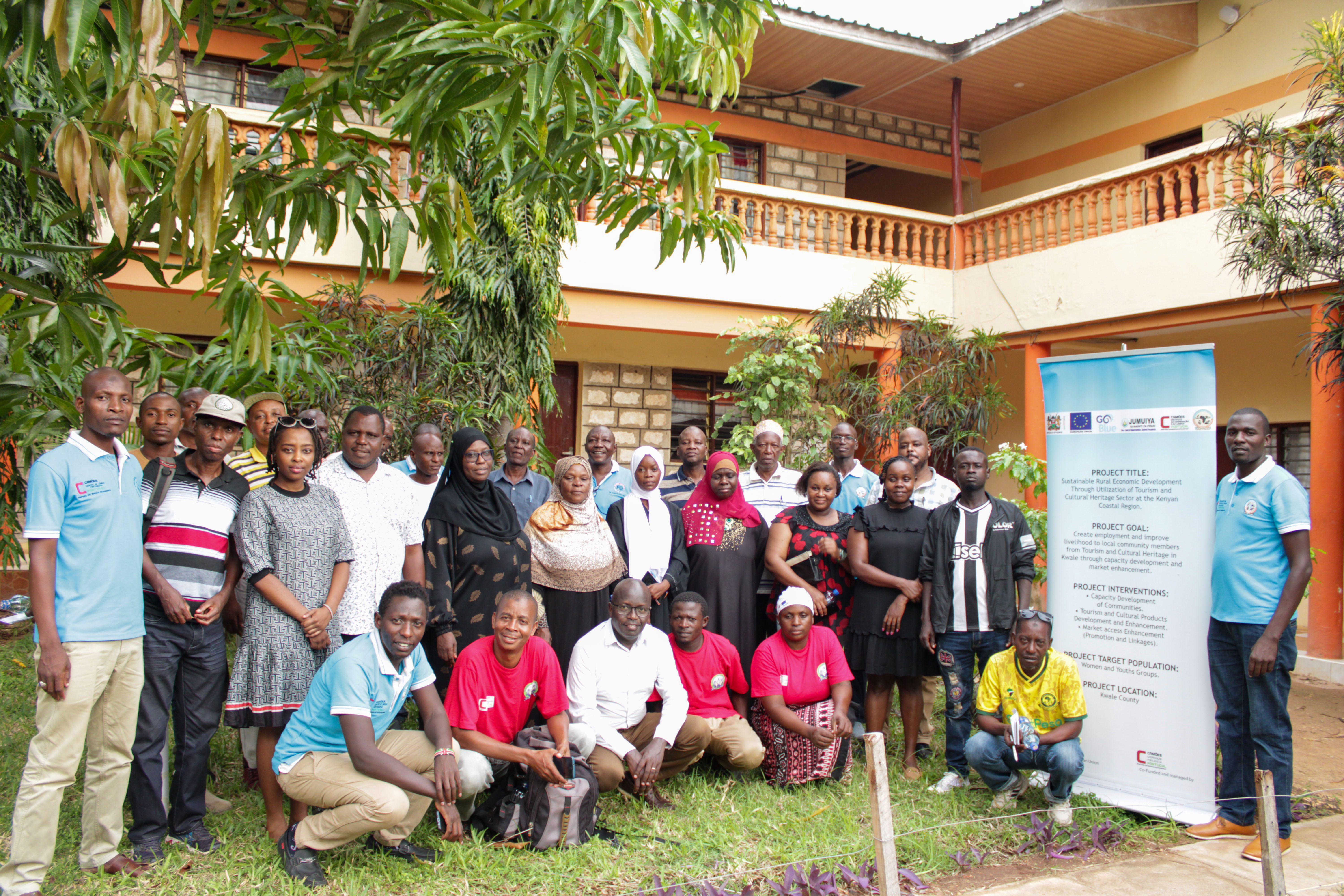 A group photo after the meeting